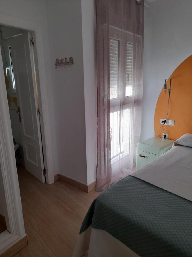 Hostal Casandra - Antiguo Hostal Los Valencianos Конил-де-ла-Фронтера Екстериор снимка